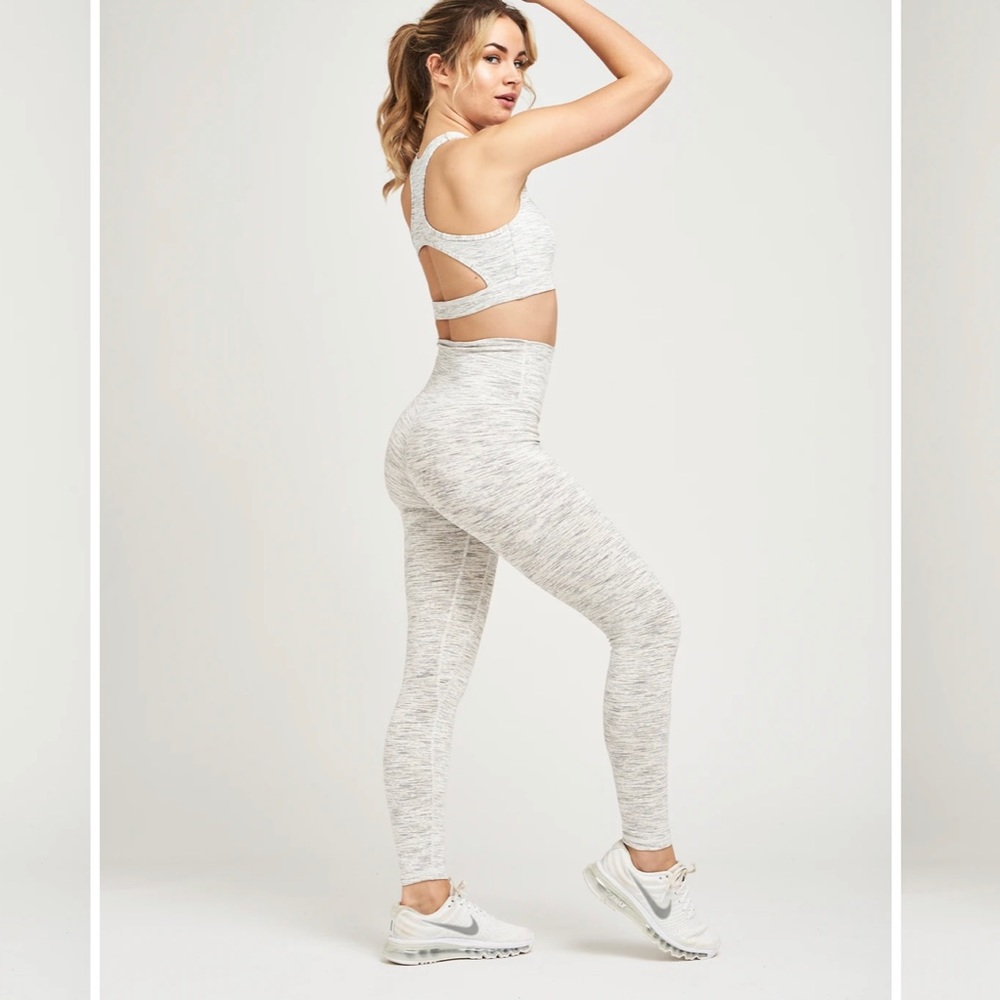 🚫SOLD🚫 Flexxfit workout set